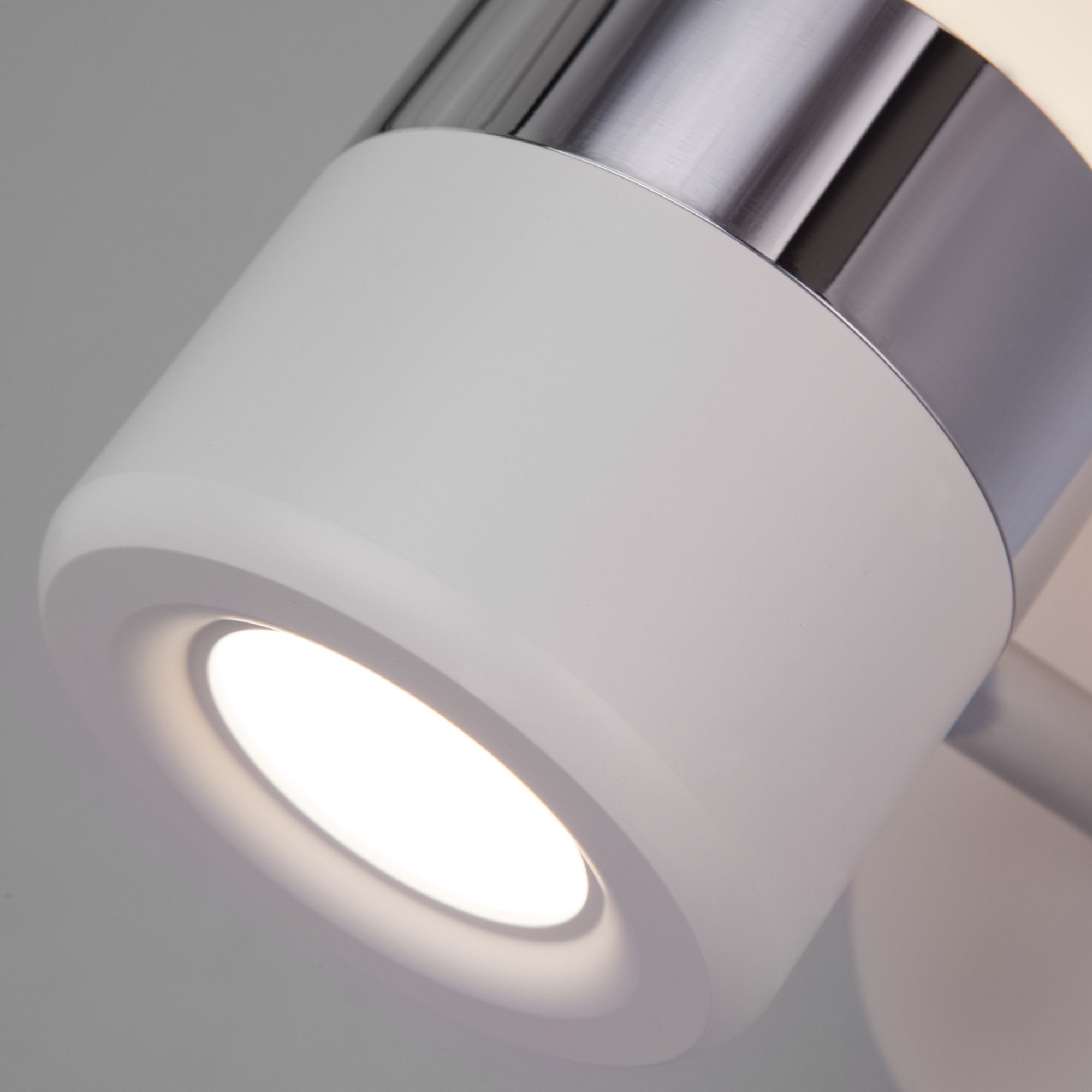 nastennyy-svetodiodnyy-svetilnik-v-stile-minimalizm-20165-1-led-khrom-belyy-a045464-0004
