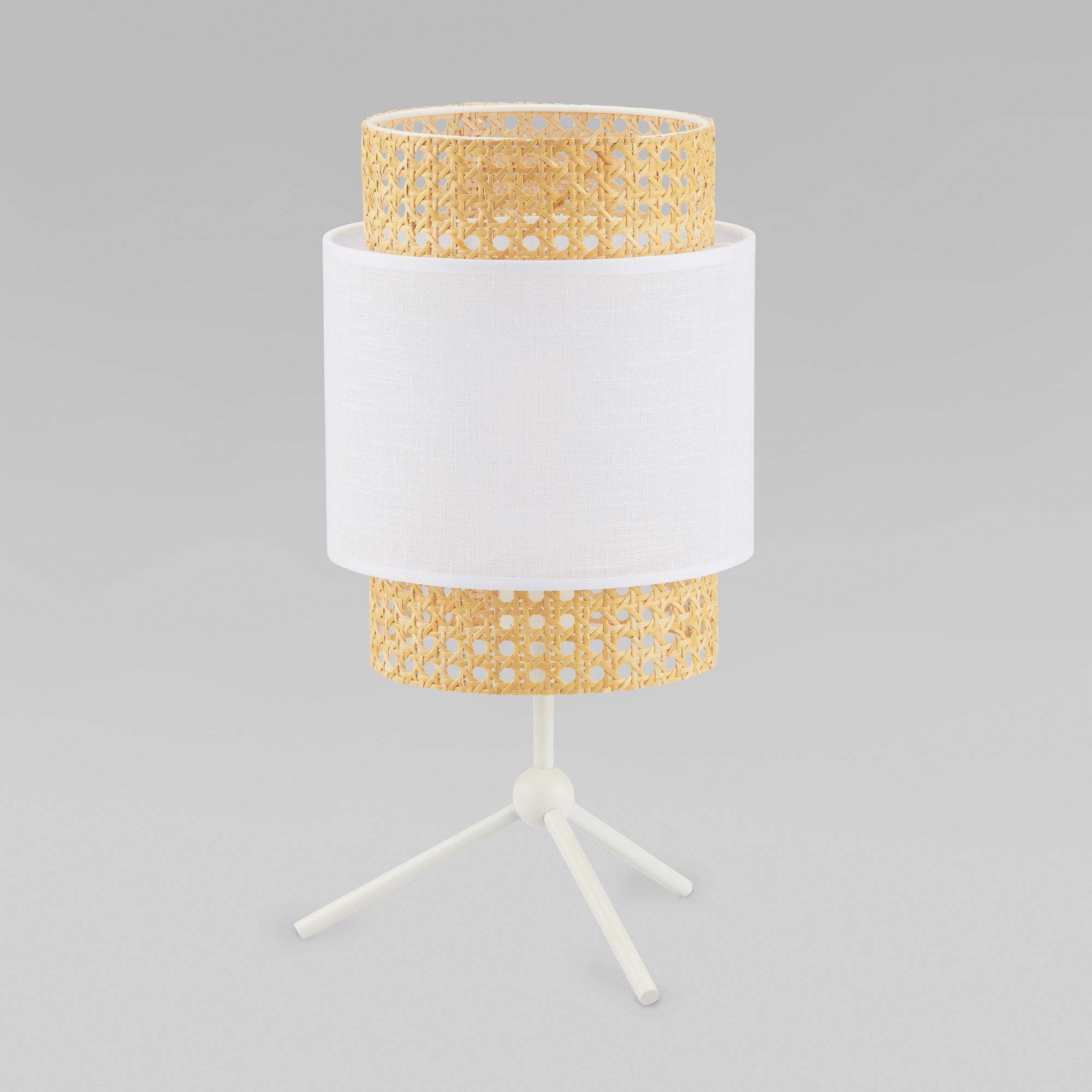 nastolnyy-svetilnik-s-tkanevym-abazhurom-6565-boho-white-a058461-0001