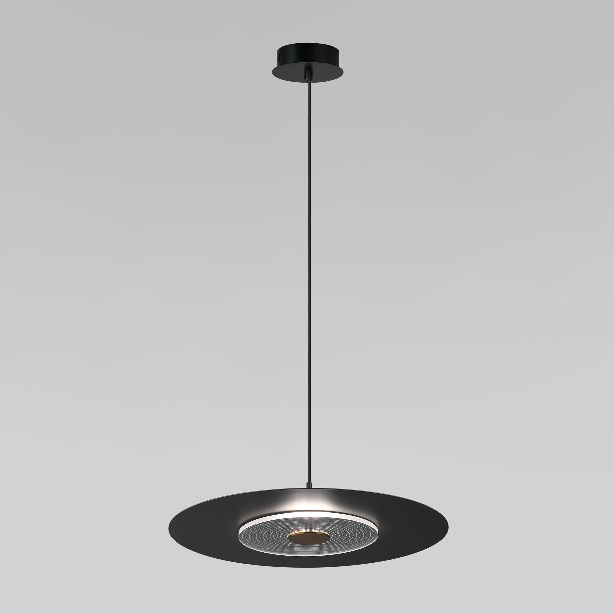 podvesnoy-svetilnik-s-metallicheskim-plafonom-40030-1-led-chernyy-a069226-0001