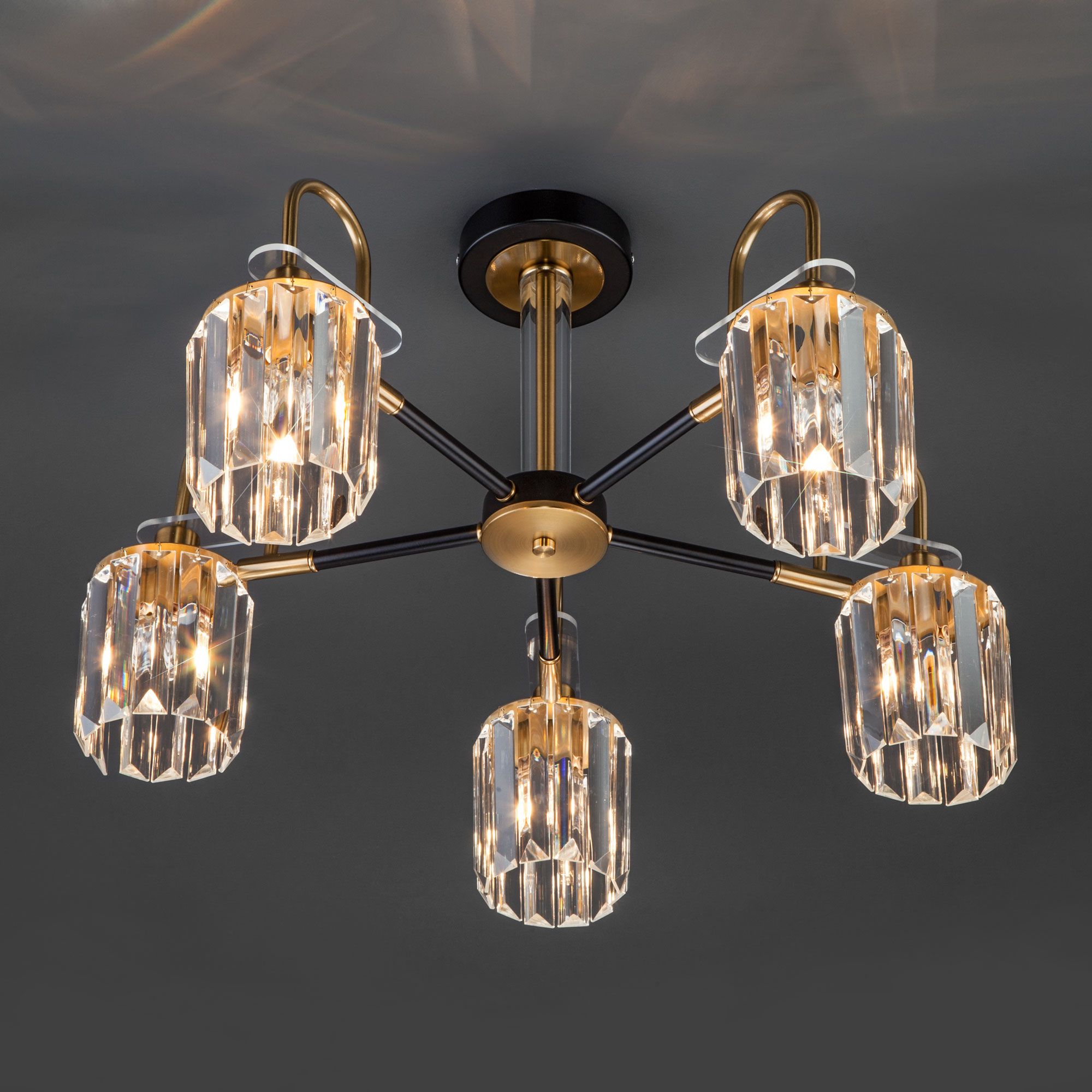umnaya-potolochnaya-lyustra-s-khrustalem-v-stile-loft-70090-5-chernyy-a045144-0002