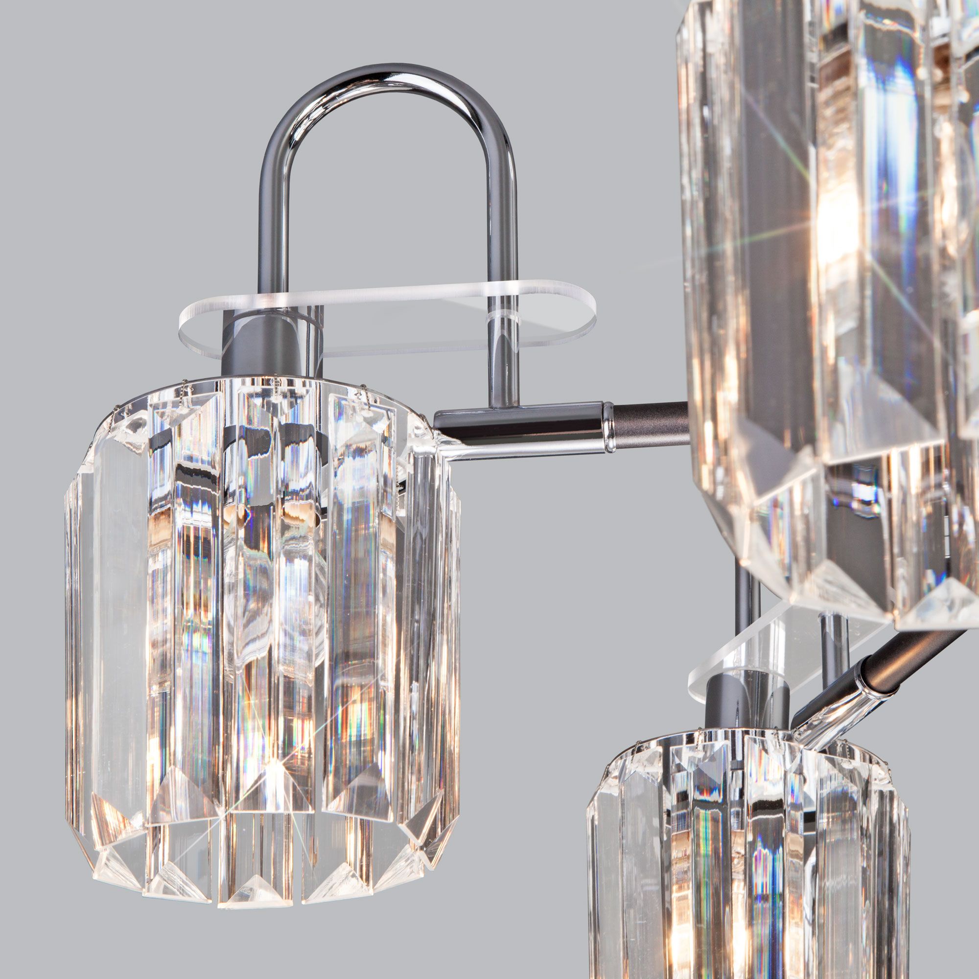 umnaya-potolochnaya-lyustra-s-khrustalem-v-stile-loft-70090-5-grafit-a045141-0002