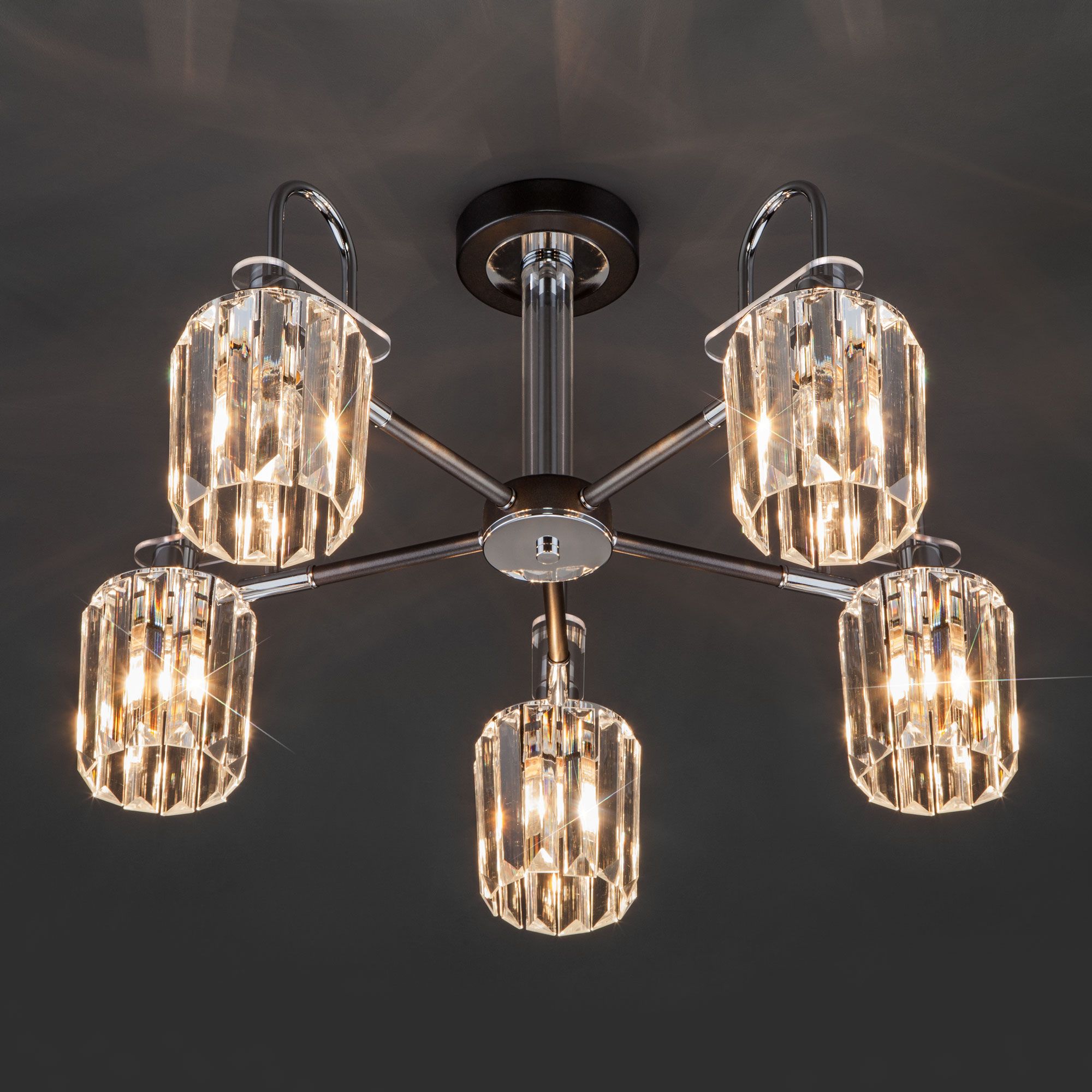 umnaya-potolochnaya-lyustra-s-khrustalem-v-stile-loft-70090-5-grafit-a045141-0004