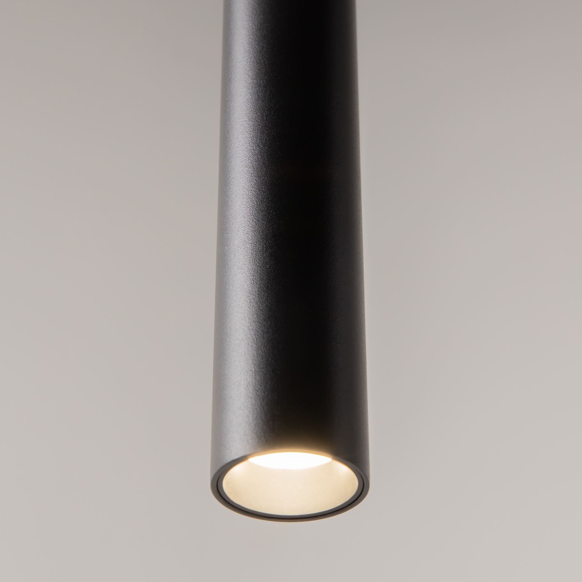 PHOTO_element2_MOD159PL-L6BK_w_standard