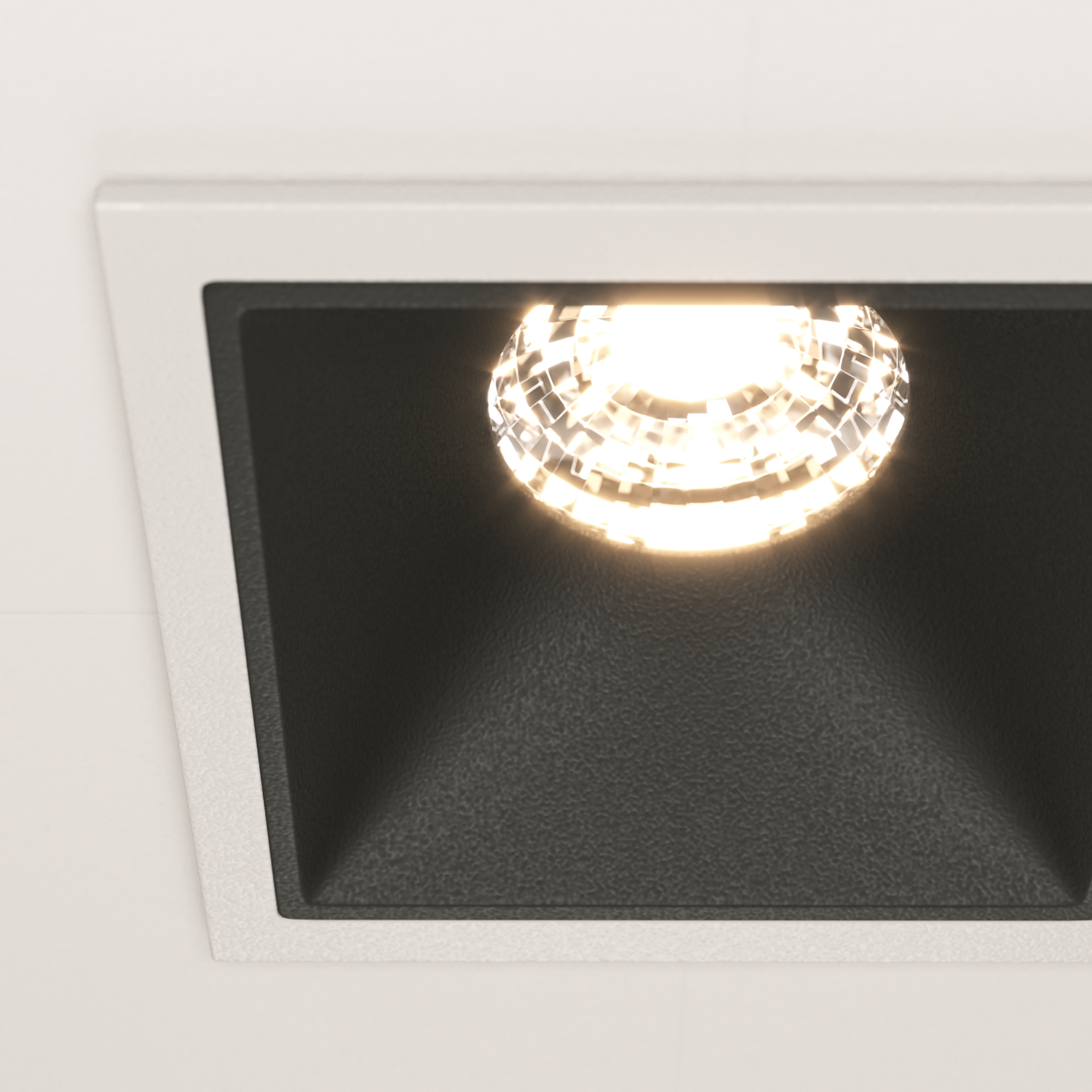 RENDER_CMYK_DL043-01-10W3K-SQ-WB_w_standard