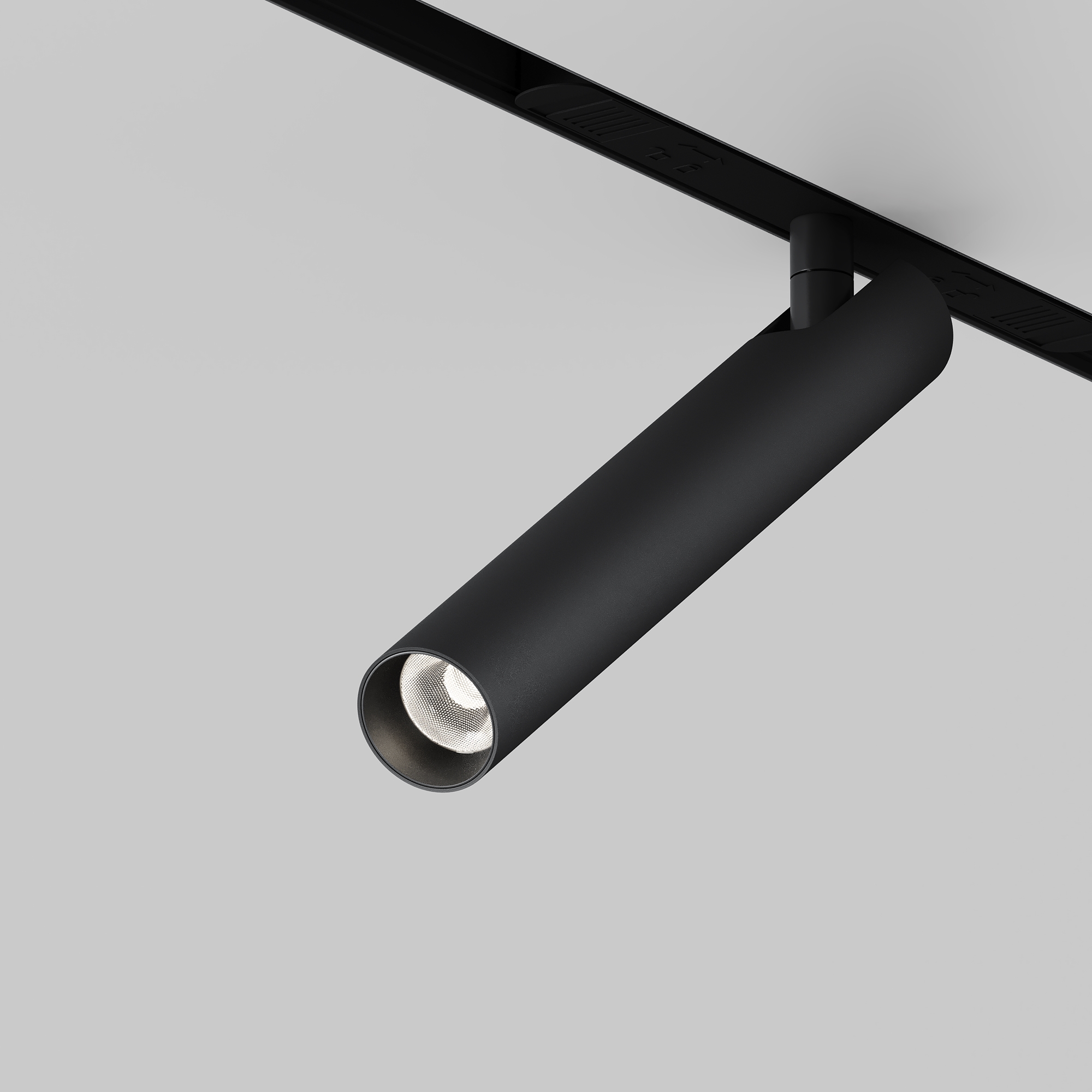 RENDER_Main_Image_TR141-2-6W4K-M-B_standard